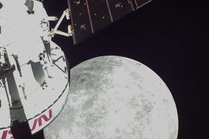 (VIDEO) Do Lune in nazaj: Orion bo ta konec tedna podrl Nasin rekord v oddaljenosti vesoljskega plovila