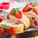 Ovo je najlakši recept za roladu s jagodama, jako je fina, a gotova je - začas