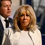 Brigitte Macron: Šetnja Rimom u odličnim tenisicama kojima su traperice savršen par