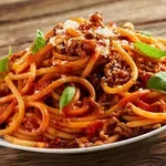 Kad vam dosadi bolognese - skuhajte "šporke špagete"