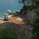 Ljudi očajni zbog snažnih detonacija: "Ispalit će nam 100 mina pred vratima"