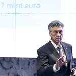 Premijer o vladajućoj većini, Hormuzu i gorivu: "Vlada u ponedjeljak donosi odluku"