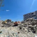 Jedna novinarka ranjena, druga satima zarobljena pod ruševinama: "Kada smo pokušali pomoći, vojska je bacila šok-bombu"