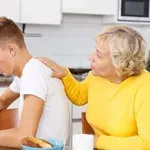 Stariji ljudi dijele ozbiljno zbunjujuće stvari o "današnjoj djeci"