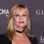 Melanie Griffith: Tenisice štikle i traperice za genijalno izdanje koje funkcionira od jutra do večeri