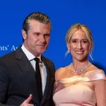 Svi bruje o haljini supruge američkog ministra obrane, košta 12 eura i podijelila je internet