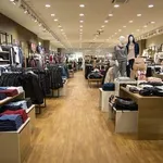 Uhićen serijski kradljivac: U šoping-centrima ukrao odjeću vrijednu više od 21.000 eura