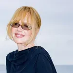 Nicole Kidman: Sprijeda jedna obična, zatvorena haljina, a straga - gola leđa i wow detalj