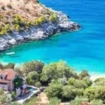 Ova plaža samozatajan je plavi raj i jedna od najljepših plaža na otoku Hvaru