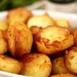 Recept za krumpir pečen u svinjskoj masti: Nevjerojatno hrskavi izvana i raskošno sočni iznutra