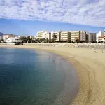 Tijelo dječaka pronađeno na plaži, istraga otkrila stravičan zločin: "Natjerao ju je da to učini"