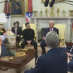 Analiza kontroverznog dokumenta: "Budite sigurni da Vladimir Putin otvara bocu šampanjca"