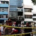 Vatrena stihija progutala zgradu sa sedam katova: Najmanje 22 smrtno stradalih