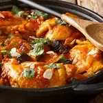 Recept za svaki dan: Zapečeni pileći zabatak u bogatom umaku od luka