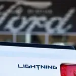 Fokus će sada biti na hibridima: Otpisali su čak 19,5 milijardi dolara u poslovanju s električnim vozilima