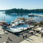 U Kvarneru i Istri za vikend postavljena dva velika klizališta, posjetitelje će oduševiti svjetlosni efekti