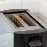 Nevidljiva prijetnja iz kuhinje i kupaonice: Što kućanski uređaji ispuštaju dok rade?