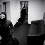 Filmska krađa u Zagrebu: Lopovi uhvaćeni na djelu pa skočili s balkona, jedan završio u bolnici