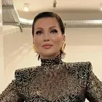 Nina Badrić isporučila izdanje vrijedno divljenja, haljina koju nosi je spektakularna