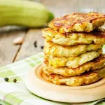 Jedna tava, 15 minuta i sastojci koje već imate kod kuće: Savršeno hrskavi popečci od kukuruza i sira