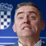 Hrebak rekao da je Dabro glupi desničar, a kad je Ćipe to čuo...