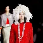 Crvena boja u kolekcijama za proljeće/ljeto 2026.