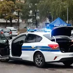 Noćni kaos u Zagrebu: Muškarac divljao po vjerskoj ustanovi, uzeo lajsnu pa razbio automobil