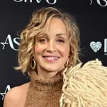 Sharon Stone: Kombinacija u kojoj ukrašeni sako vodi glavnu riječ, ali i crvene cipele su modni as