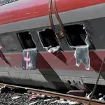 Španjolski ministra isključio jedan razlog kao uzrok nesreće vlaka: "Otvorene su sve pretpostavke"