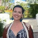 Kao saliveni: Dok mi biramo što deblje jakne, Nina Badrić rastura s odabirima kupaćih kostima