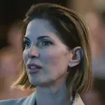 S haljinom od 10 eura može se složiti zgodna kombinacija – Bojana Gregorić u njoj izgleda perfektno