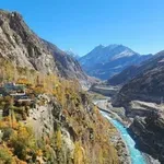 Čudo gradnje: Gostoljubiva utvrda na litici kojoj potresi i ratovi ništa ne mogu