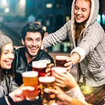 Još jedan kafić uvodi zabranu: "Dopušteni su samo mlađi od 40 godina. Stariji gosti se često žale"