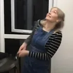 Zaigrali se u kuhinji pa otkrili da je okretanje palačinki prava umjetnost