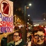 Tisuće prosvjednika na ulicama! Trump se buni: "Ovo su plaćeni stvaratelji problema"