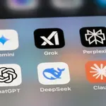 Raste popularnost ovog AI chatbota: Može li skinuti ChatGPT s trona?