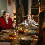 Dođi za stol: mali rituali koji čine Uskrs posebnim