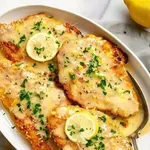 Piletina na francuski: Jednostavni recept za pohana pileća prsa u prefinom umaku