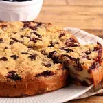 Kolač s borovnicama: Sočan, mirisan i savršen za uživanje u proljeću