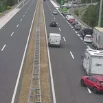Teška nesreća na A1, nastala kilometarska kolona: Dvije osobe ozlijeđene, jednu helikopterom prebacili u Split