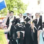 Crno-bijeli modni spektakl: Sve je stalo kada su se Lelekice pojavile na tepihu