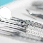 Stomatolog iz noćne more: Zbog loše sterilizacije i upitnih praksi tisuće ljudi žive u strahu od HIV-a i hepatitisa