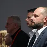 Šef SDP-a opleo po Plenkoviću pa poručio: "Fašisti su moderni radikalni desničari koji nose odijela"