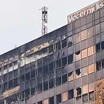 Vatrogasci upozoravaju: "Ne približavajte se Vjesnikovom neboderu, stanje je loše"