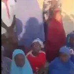 VIDEO Naoružani otmičari objavili snimku s otetom djecom: Učenice vraćene na sigurno