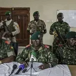 Vojska preuzela vlast, predsjednik svrgnut i uhićen: Naoružani maskirani vojnici na cestama