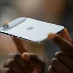 Apple ipak nije odustao od ovog telefona: Pripremaju promjene koje bi trebale privući kupce