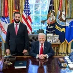 Al Kaida v Beli hiši: Trump svečano sprejel nekdanjega terorista in samooklicanega predsednika Sirije