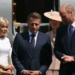 Po klofuti je Macron doživel novo nevšečnost s strani svoje žene: Brigitte, letalo in nov fiasko (VIDEO)