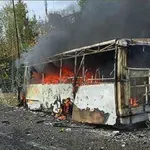 Dron zadel vozilo s strelivom: sekundarna eksplozija v Kramatorsku uničila avtobus, ukrajinska policija pa krivi Rusijo